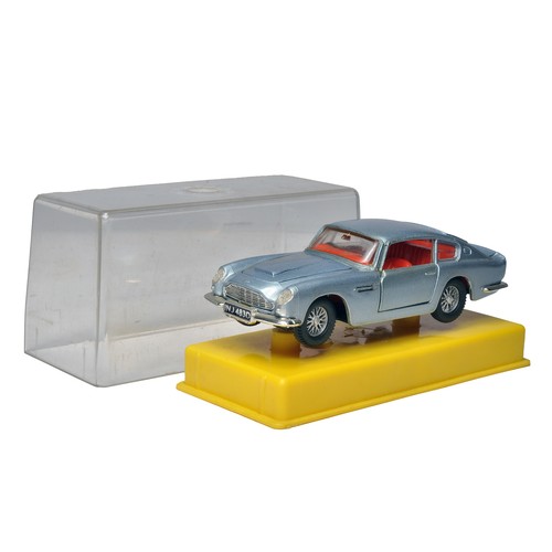 60 - Dinky no. 153 Aston Martin DB6. Displays generally excellent. Little sign of wear. In fair to good p... 