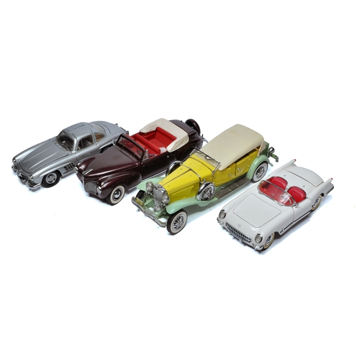 196 - A group of Franklin Mint diecast classic cars including a Mercedes-Benz 300SL coupe and a Chevrolet ... 