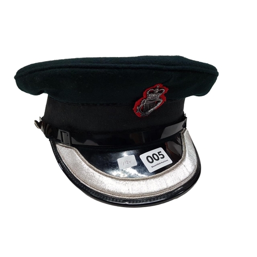 5 - ROYAL ULSTER CONSTABULARY SUPERINTENDENT/CHIEF SUPERINTENDENT PEAKED CAP