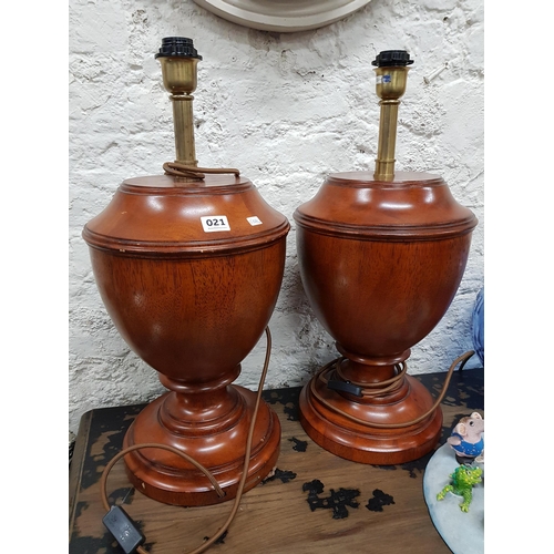 21 - PAIR OF LARGE MODERN WOODEN LAMPS