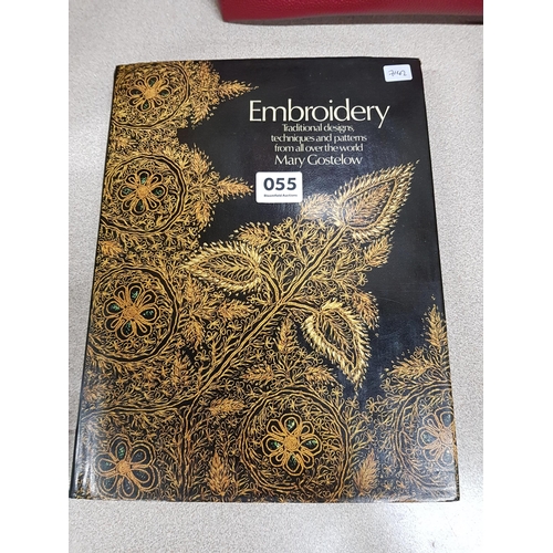 55 - BOOK: EMBROIDERY