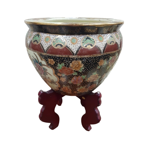 135 - ORIENTAL FISH BOWL AND STAND