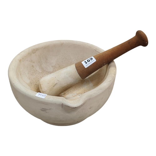 169 - PESTLE AND MORTAR