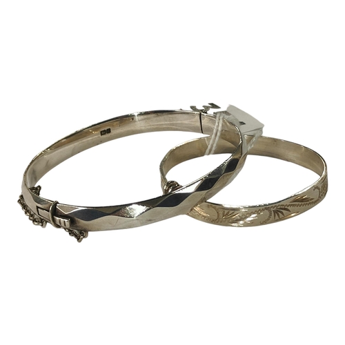 354 - SILVER HINGED BANGLE & SILVER CHILDS BANGLE