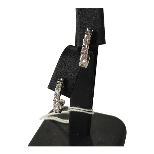 370 - PAIR OF 18 CARAT WHITE GOLD & DIAMOND EARRINGS CIRCA 0.75 CARAT OF DIAMONDS - COLOUR H  VSI