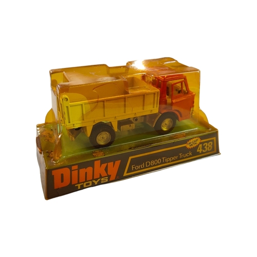 415 - BOXED DINKY MODEL 438, FORD D800 TIPPER TRUCK, ORANGE/YELLOW