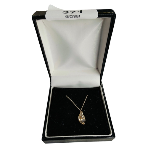 371 - 9 CARAT GOLD NECKLACE SET WITH WHITE SAPPHIRE BOXED