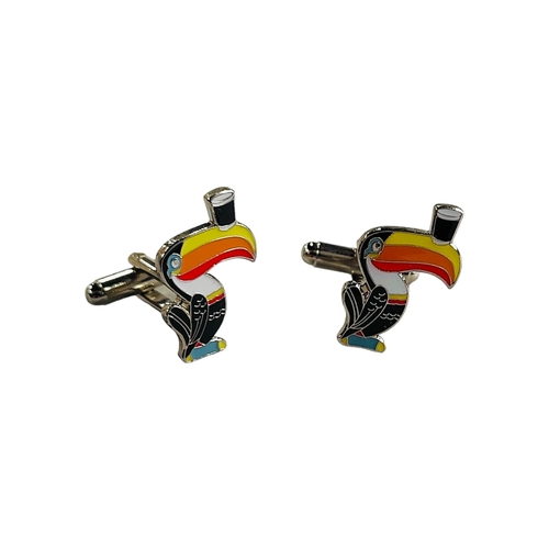 412 - PAIR OF GUINNESS CUFF LINKS