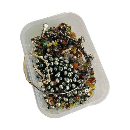 383 - BOX OF MIXED CRYSTAL AND VINTAGE NECKLACES AND TIARA