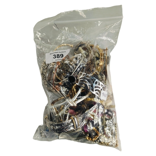 389 - LARGE BAG OF GOOD QUALITY COSTUME JEWELLERY