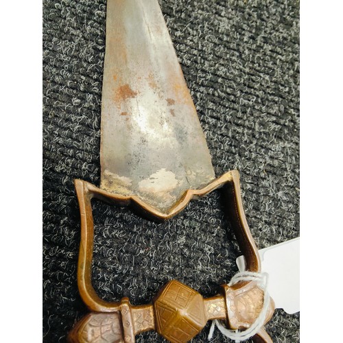 106 - KATAR DAGGER WITH SHEATH