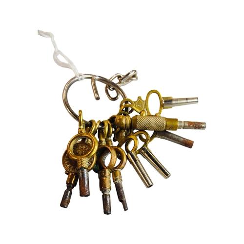 386 - ANTIQUE WATCH KEYS