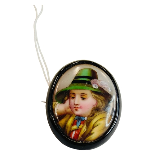 402 - AUSTRIAN HAND PAINTED OVAL BROOCH