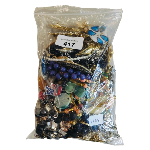 417 - BAG OF GOOD ASSORTED COSTUME JEWELLERY