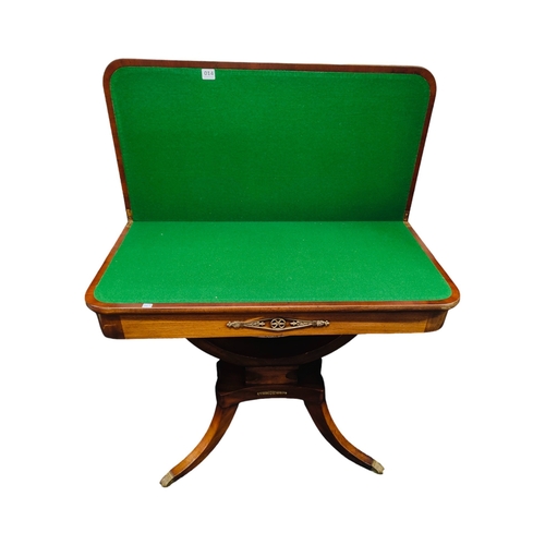 14 - REPRODUCTION TURNOVER LEAF GAMES TABLE