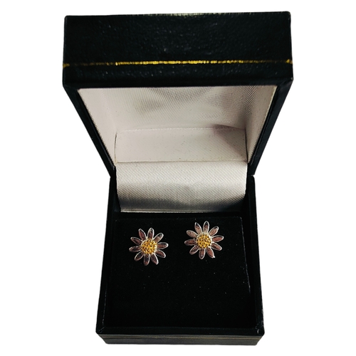 634 - SILVER DAISY EARRINGS