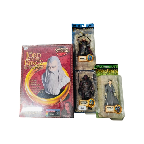 301 - 3 BOXED LORD OF THE RINGS FIGURES AND LORD OF THE RINGS SEALED SCULPTURE PUZZLE