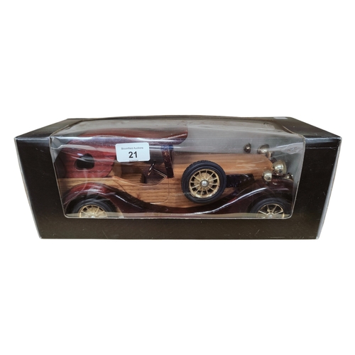 21 - 1:18 SCALE VINTAGE STYLE WOODEN CLASSIC CAR  - BOXED