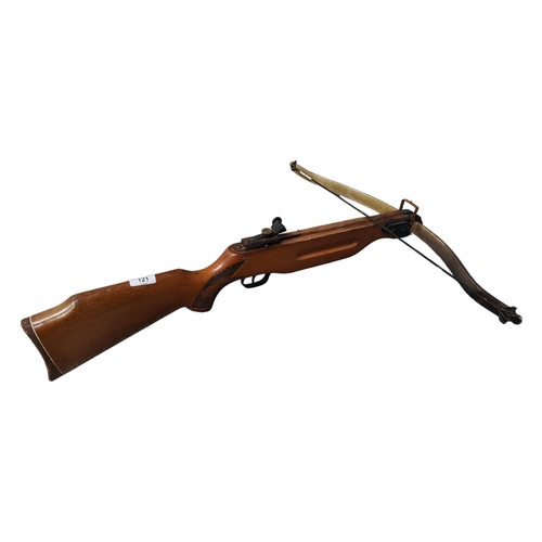 121 - VINTAGE CROSSBOW