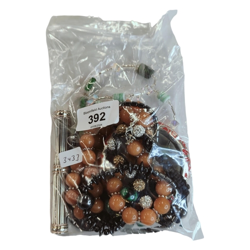 392 - BAG OF COSTUME JEWELLERY