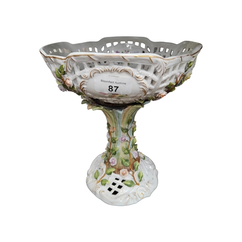 87 - MEISSEN CENTREPIECE