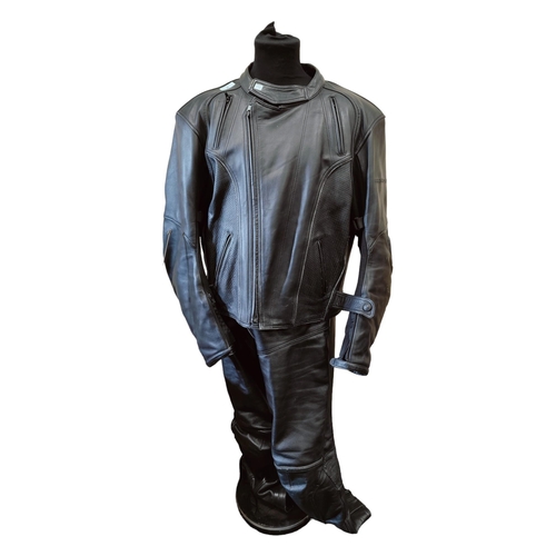 9 - 2 PIECE MOTOR CYCLE LEATHER SUIT