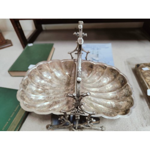 85 - ANTIQUE ORNATE SILVER PLATED MUFFIN DISH