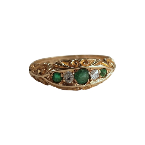 306 - ANTIQUE 18 CARAT YELLOW GOLD EMERALD & DIAMOND RING CIRCA 1906