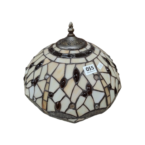 55 - TIFFANY STYLE LAMP SHADE