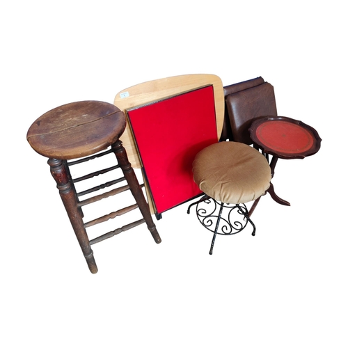 1 - QUANTITY OF STOOLS & TABLES