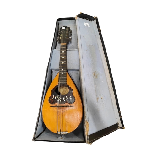 25 - OLD MANDOLIN IN CASE