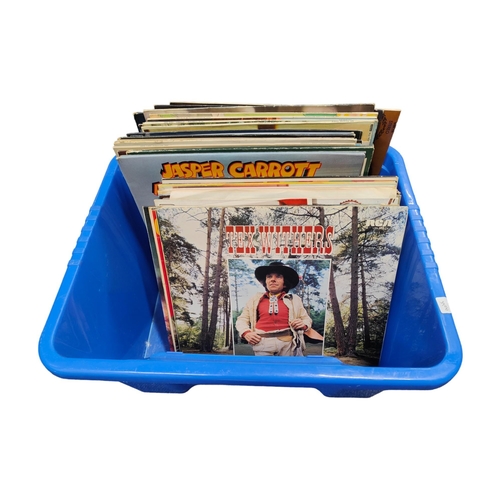 113 - TUB LOT OF VINTAGE RECORDS