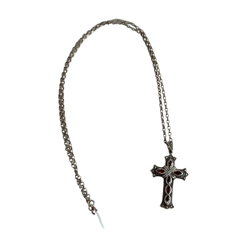 344 - SILVER CROSS PENDANT ON SILVER CHAIN