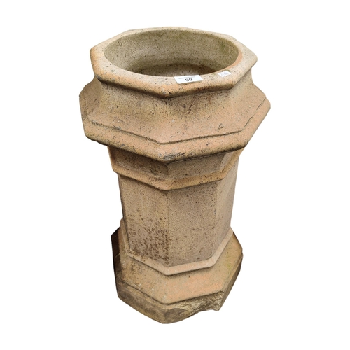 99 - VICTORIAN CHIMNEY POT