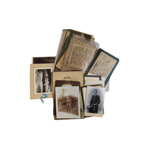 225 - QUANTITY OF MILITARY EPHEMERA AND PHOTOS