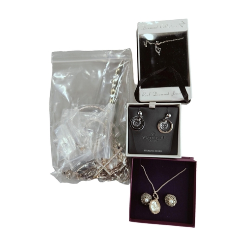 251 - GOOD QUANTITY OF ALL SILVER JEWELLERY