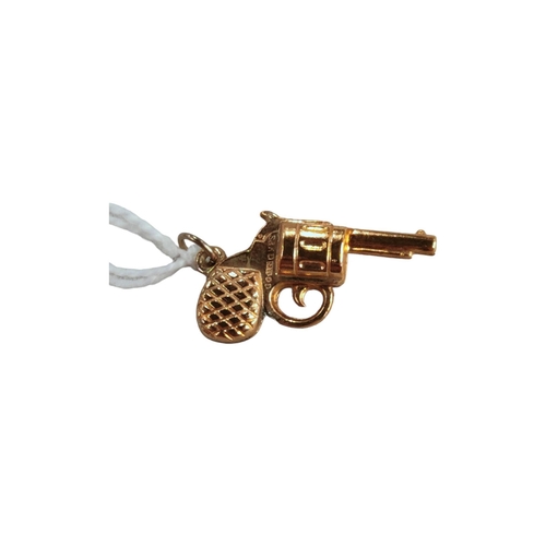 317 - 9 CARAT GOLD GUN CHARM