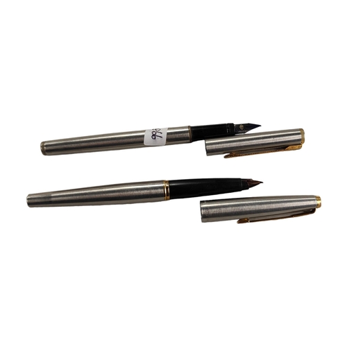 369 - 2 PARKER PENS