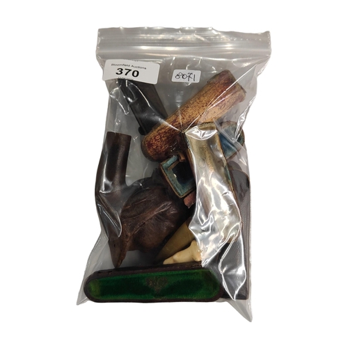 370 - BAG OF SMOKING RELATED ITEMS