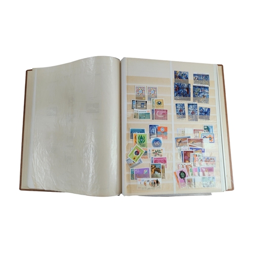 413 - UNITED NATIONS STAMP ALBUM