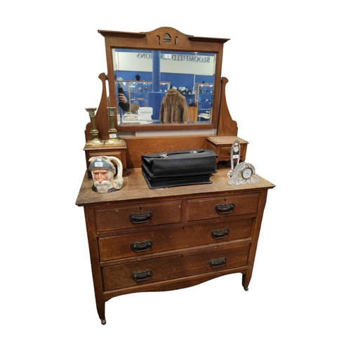 76 - EDWARDIAN OAK DRESSING TABLE