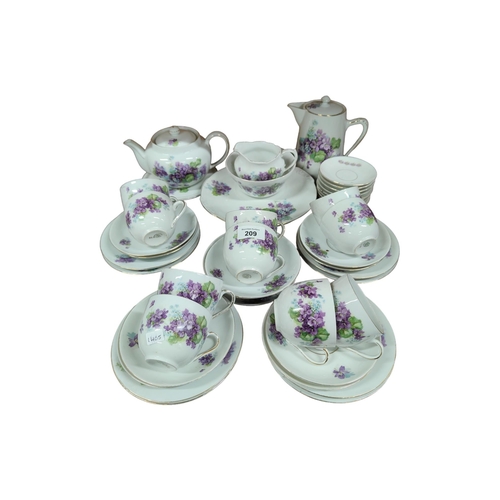 209 - OLD CZECH-SLOVAKIA VICTORIA TEA SET