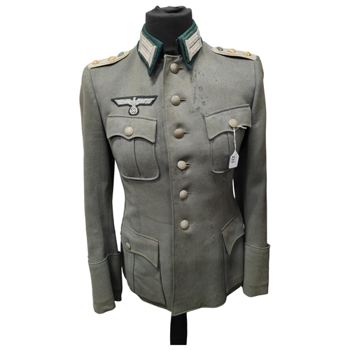 233 - ORIGINAL WORLD WAR 2 GERMAN TUNIC