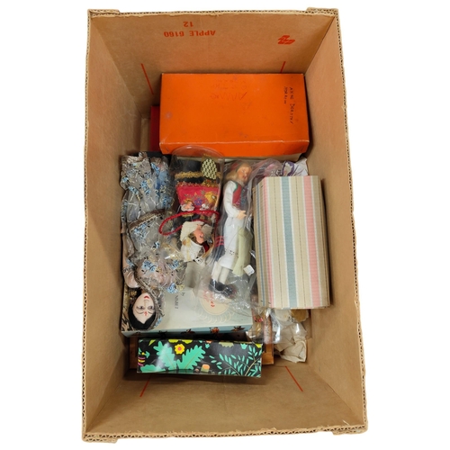 307 - BOX OF COLLECTOR'S DOLLS