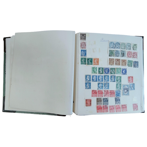 464 - STAMP ALBUM