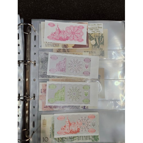 462 - FOLDER OF MAINLY RUSSIAN BANKNOTES