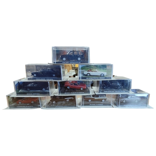 453 - 10 X JAMES BOND MODEL CARS