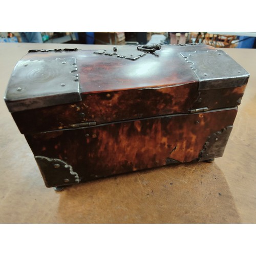 382 - A RARE 19TH CENTURY BAROQUE STYLE MINIATURE CASKET IN TORTOISE SHELL AND SILVER