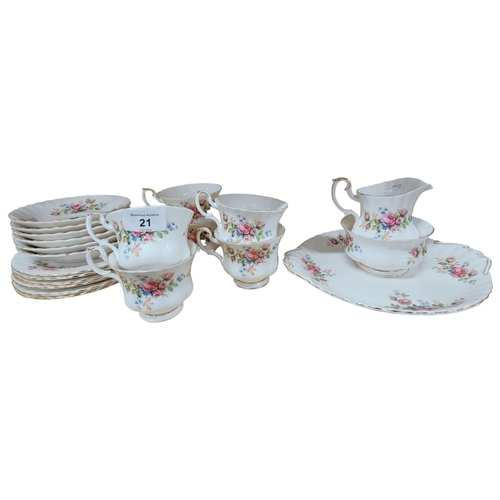 21 - ROYAL ALBERT MOSS ROSE TEA SET