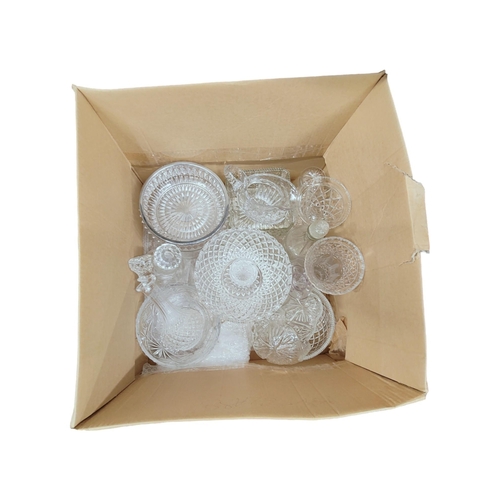 32 - LARGE BOX OF CRYSTAL & CUT GLASS